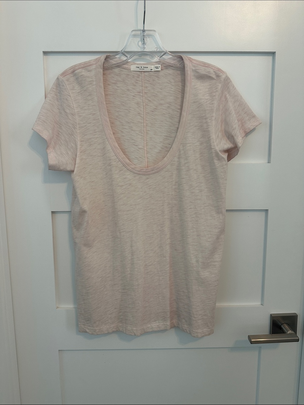 rag & bone Slim Scoop Neck Tee in Pale Pink Heather